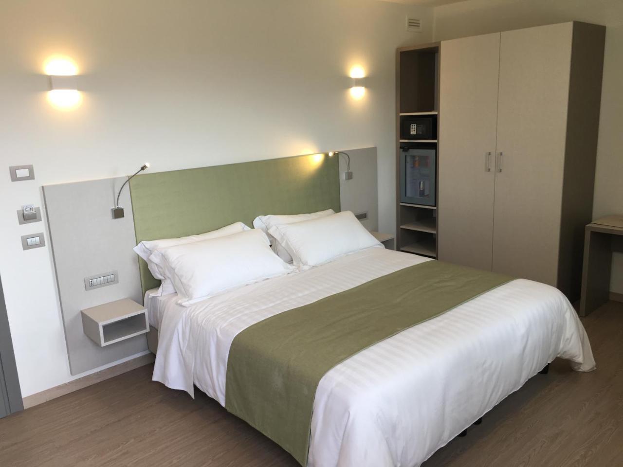 Hotel Stele Di Nora Пула Екстер'єр фото